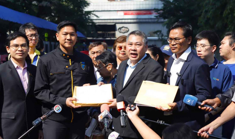 Oppo dan Realme Digugat ke Pengadilan Karena Pasang Aplikasi Pinjol Ilegal